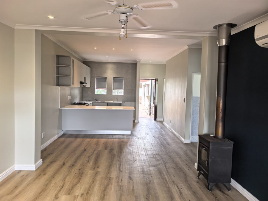 To Let 3 Bedroom Property for Rent in Atlantic Beach Golf Estate Western Cape